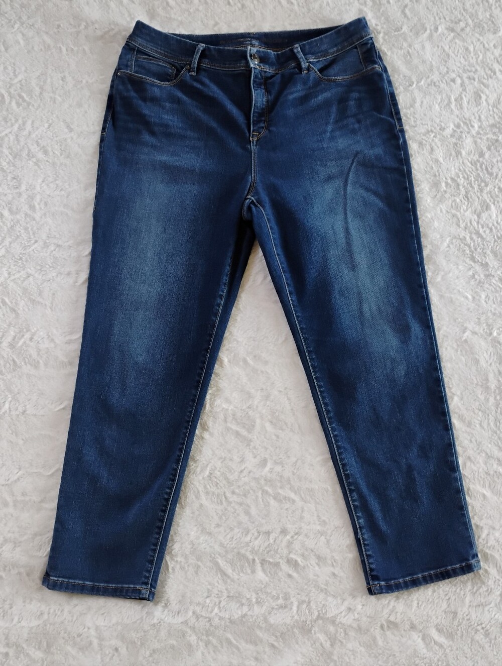 Chico's So Slimming Girlfriend Crop Jeans